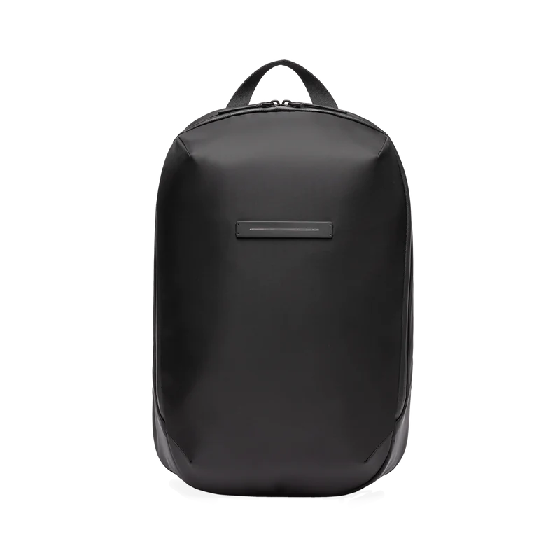 Gion Backpack Light / All Black / Recycled Nylon / Size M