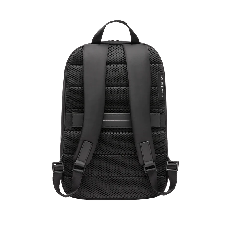 Gion Backpack Light / All Black / Recycled Nylon / Size M