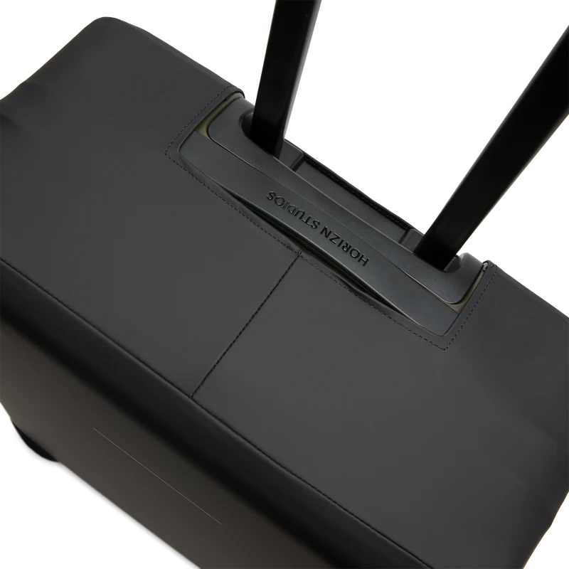 Suitcase Protection Sleeve M / All Black / PU / Size M