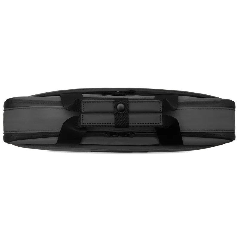 Gion Briefcase / All Black / Recycled Nylon