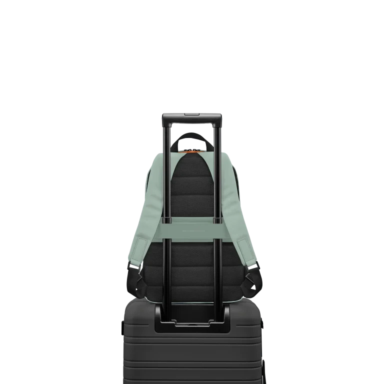 Gion Backpack Sport / Marine Green - Neon Orange / Vegan Hi-Core / Size S