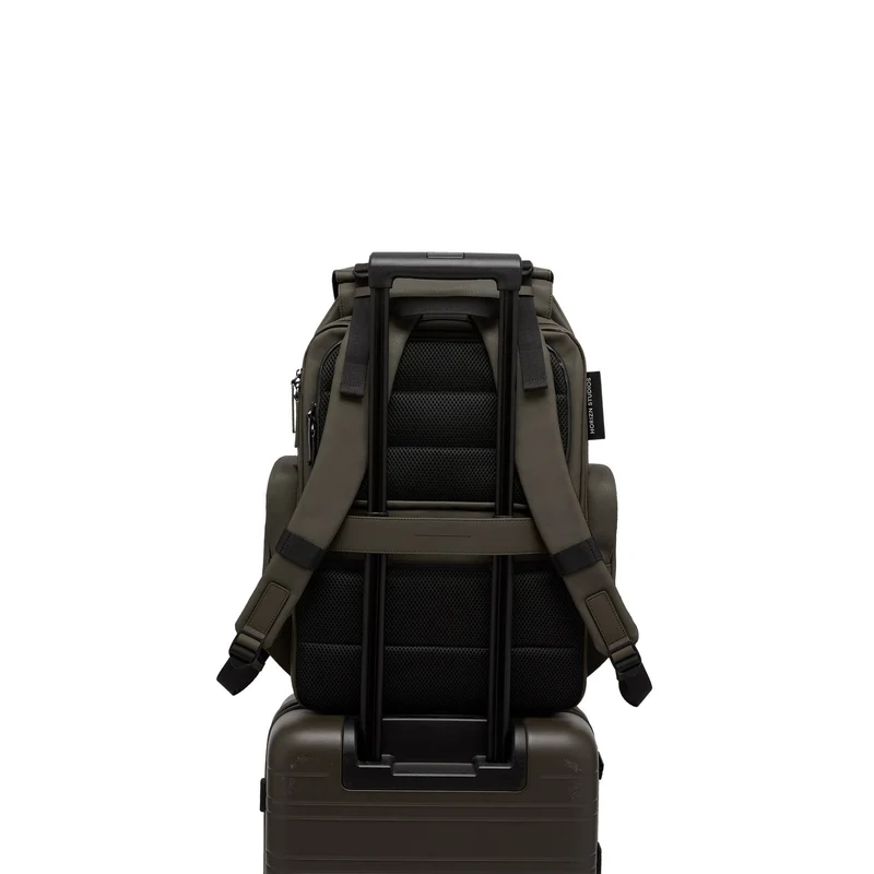SoFo Backpack Travel / Dark Olive / Waxed Canvas