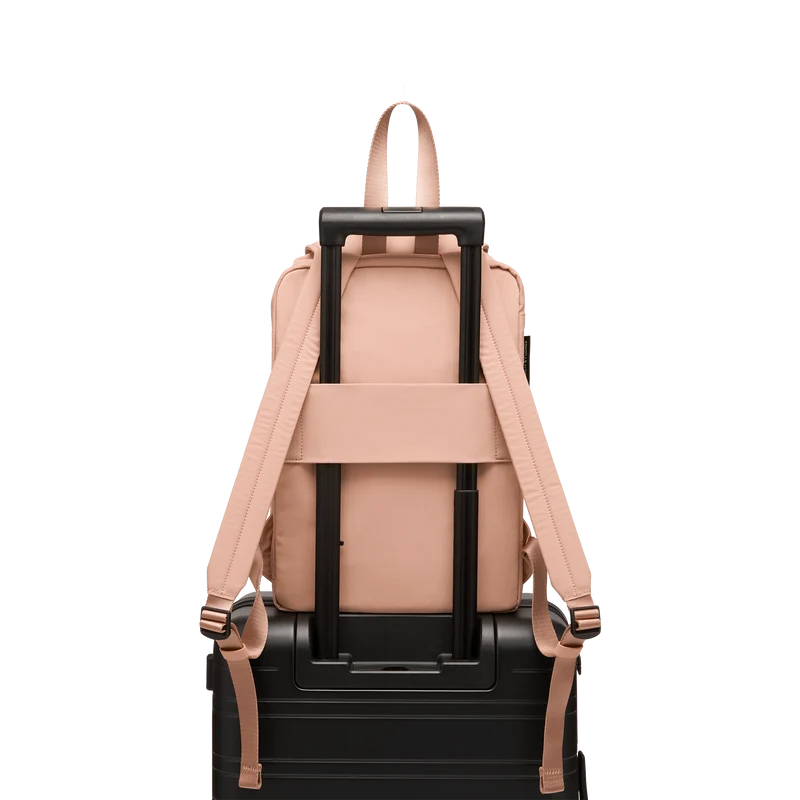 Chiado Backpack / Sand Rose / Recycled Nylon