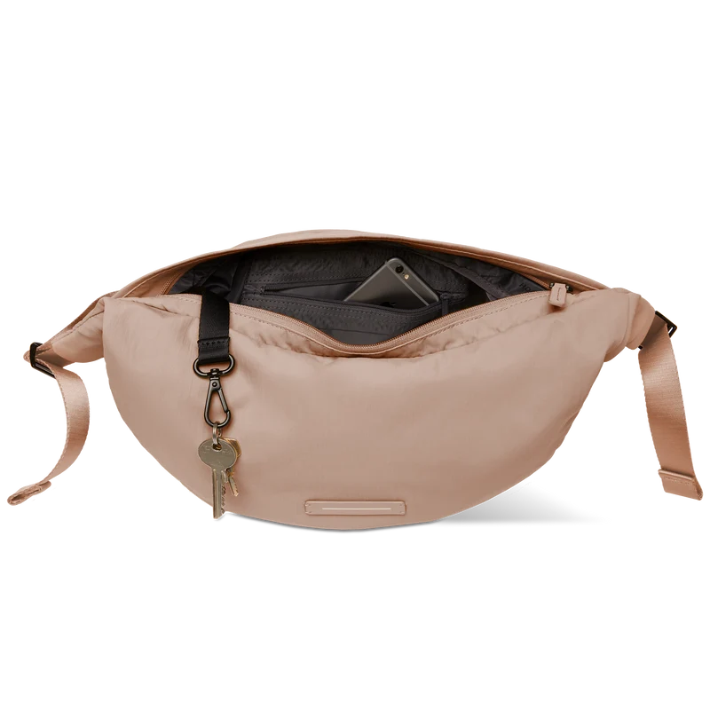Chiado Cross-Body / Sand Rose / Recycled Nylon