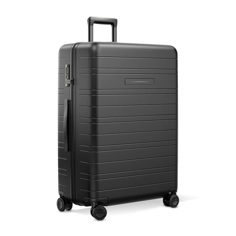 H7 / All Black / Premium Hard Shell / Check-In Size L / Pro