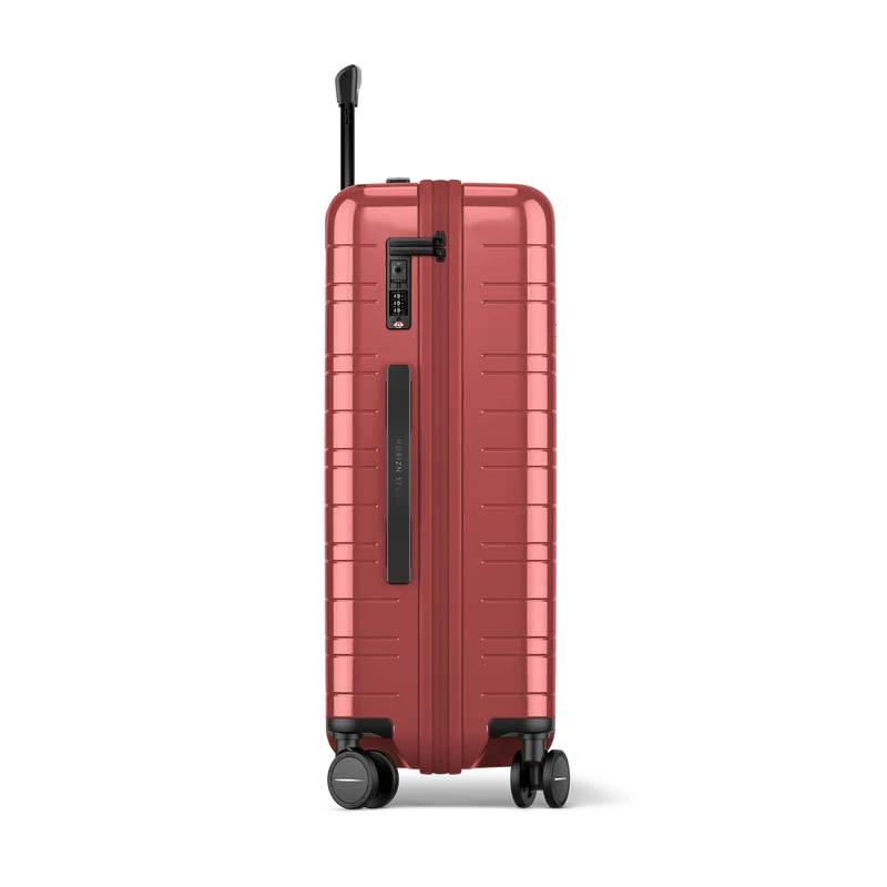 H6 / Glossy True Red / Premium Hard Shell / Check-In Size M / Essential