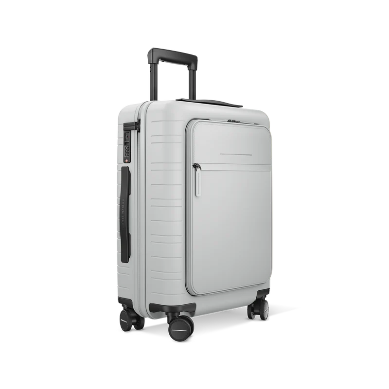 M5 / Light Quartz Grey / Premium Multi Shell / Cabin Size with Front Pocket / Essential