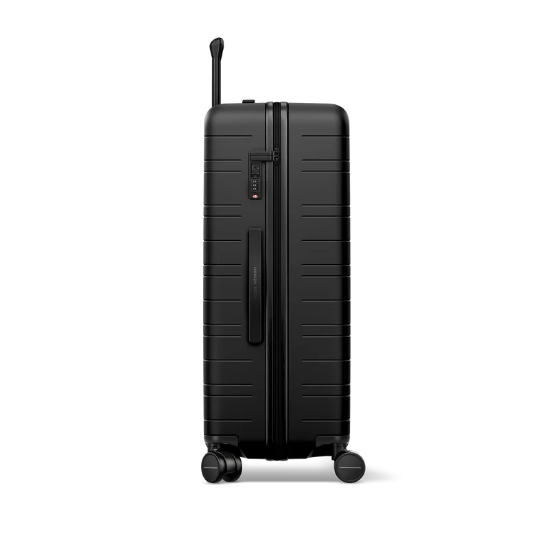 H7 / All Black / Premium Hard Shell / Check-In Size L / Essential
