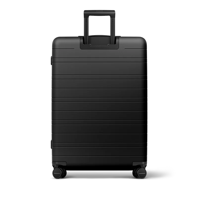 H7 / All Black / Premium Hard Shell / Check-In Size L / Essential