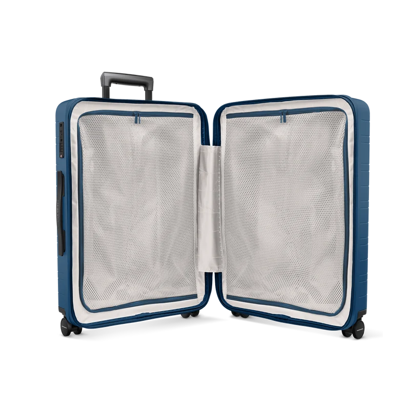 H6 / Coastal Blue / Premium Hard Shell / Check-In Size M / Essential