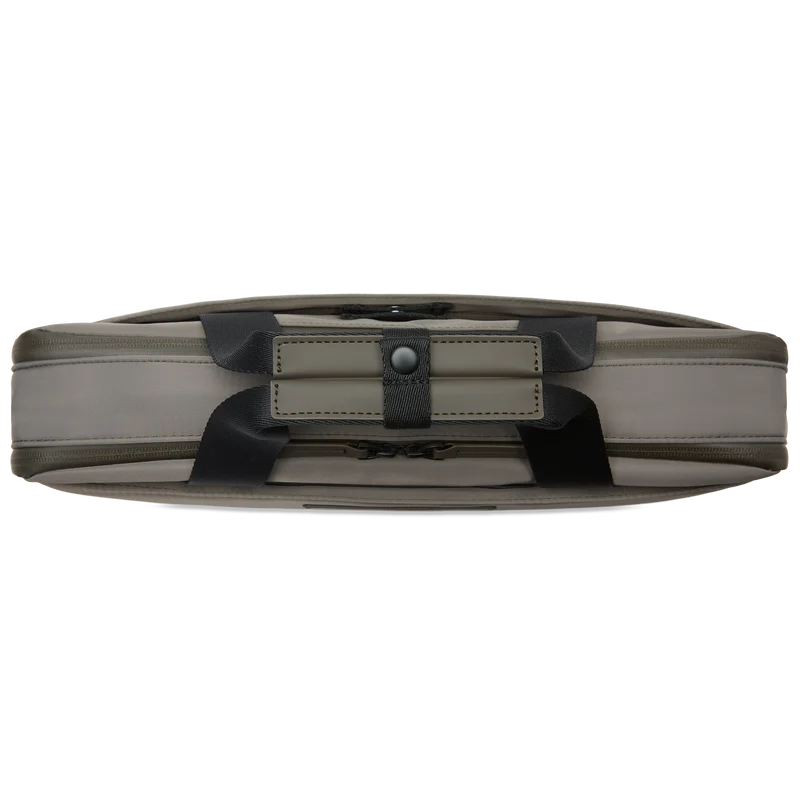 Gion Briefcase / Dark Olive / Recycled Nylon