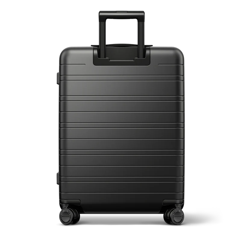 H6 / All Black / Premium Hard Shell / Check-In Size M / Pro