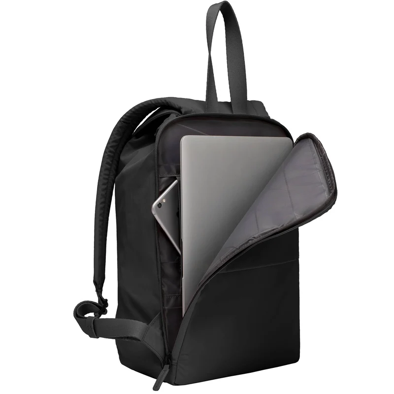 Chiado Backpack / All Black / Recycled Nylon