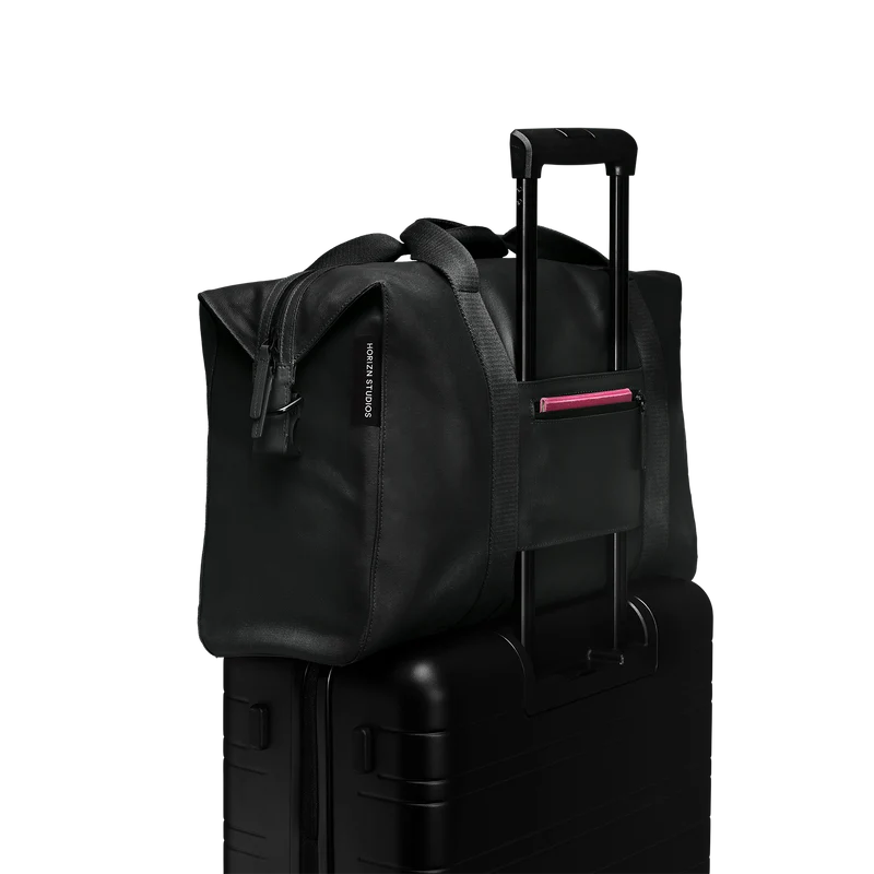 SoFo Weekender M / All Black / Recycled Waxed Canvas / Size M