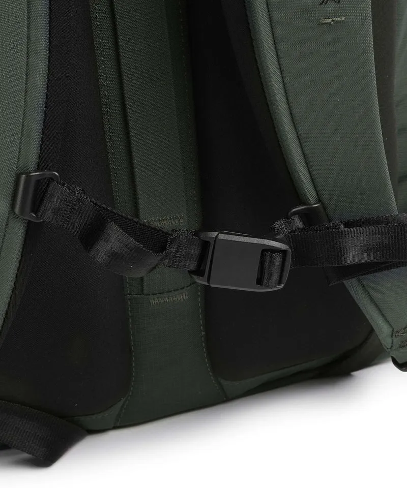 Bellroy Venture 26 Ready Rucksack deep ocean