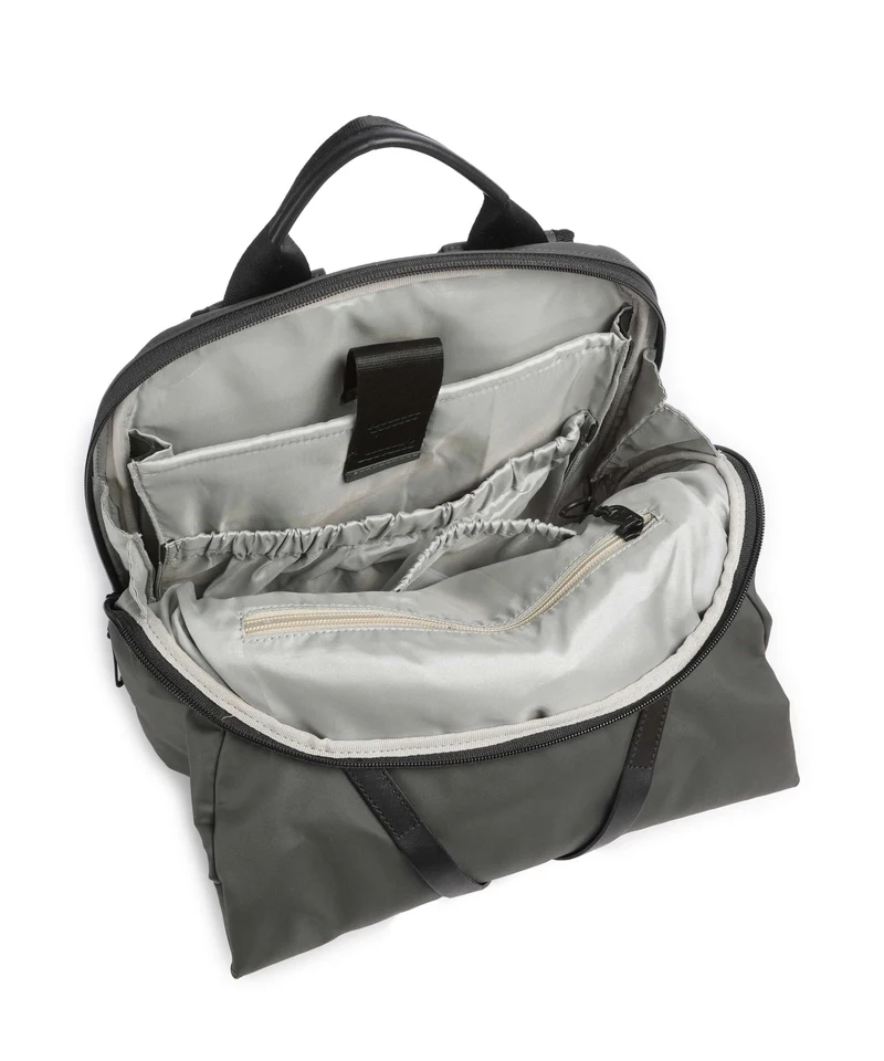 Aunts & Uncles Japan RE Tama Rolltop Rucksack volcanic ash