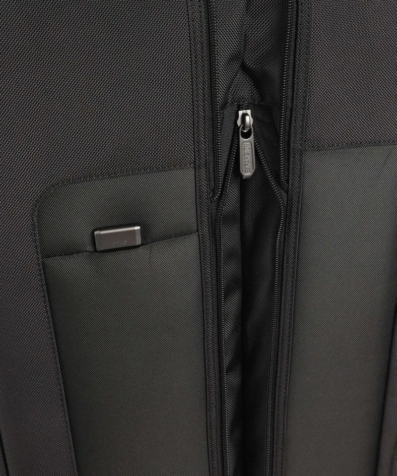 Victorinox Werks Traveler 7.0 XL 4-Rollen Trolley black