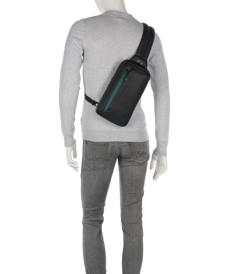 Piquadro C2OW Slingbag nero