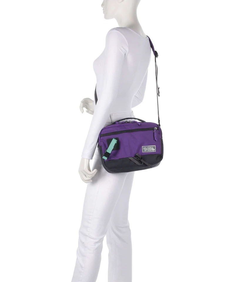 Fjällräven Vardag 6 Umhängetasche violette/coal black