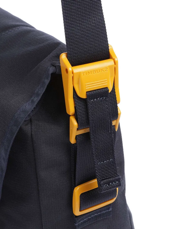 Timbuk2 Flight Classic S Kuriertasche night fall/marigold