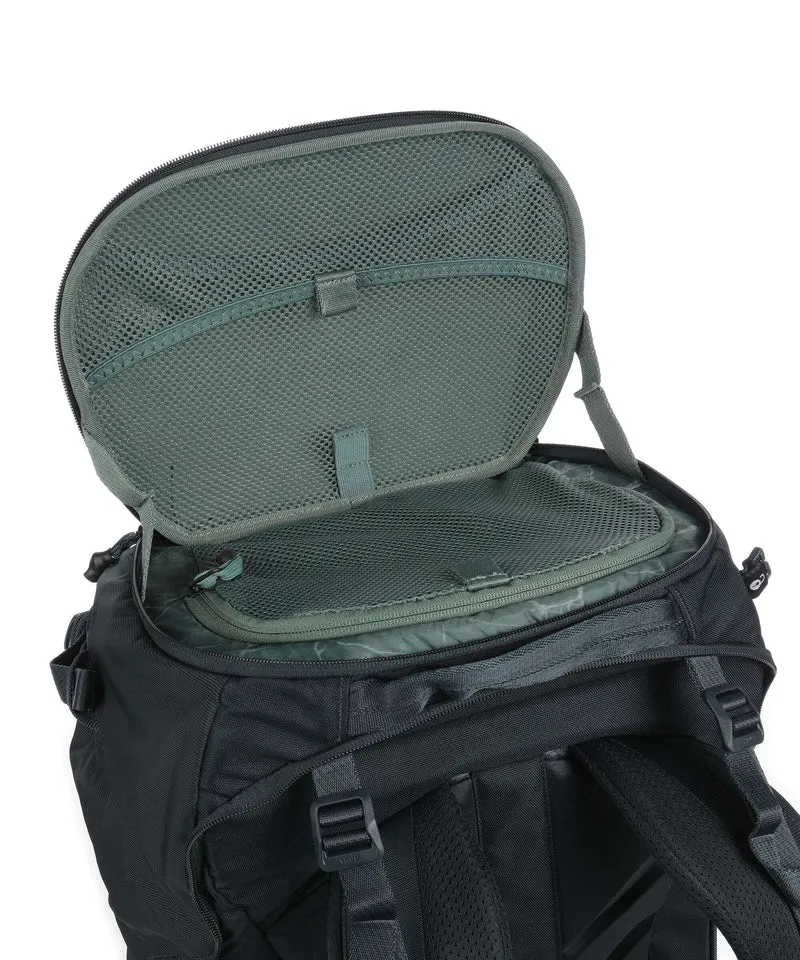 Thule Landmark 70 Reiserucksack darkest blue
