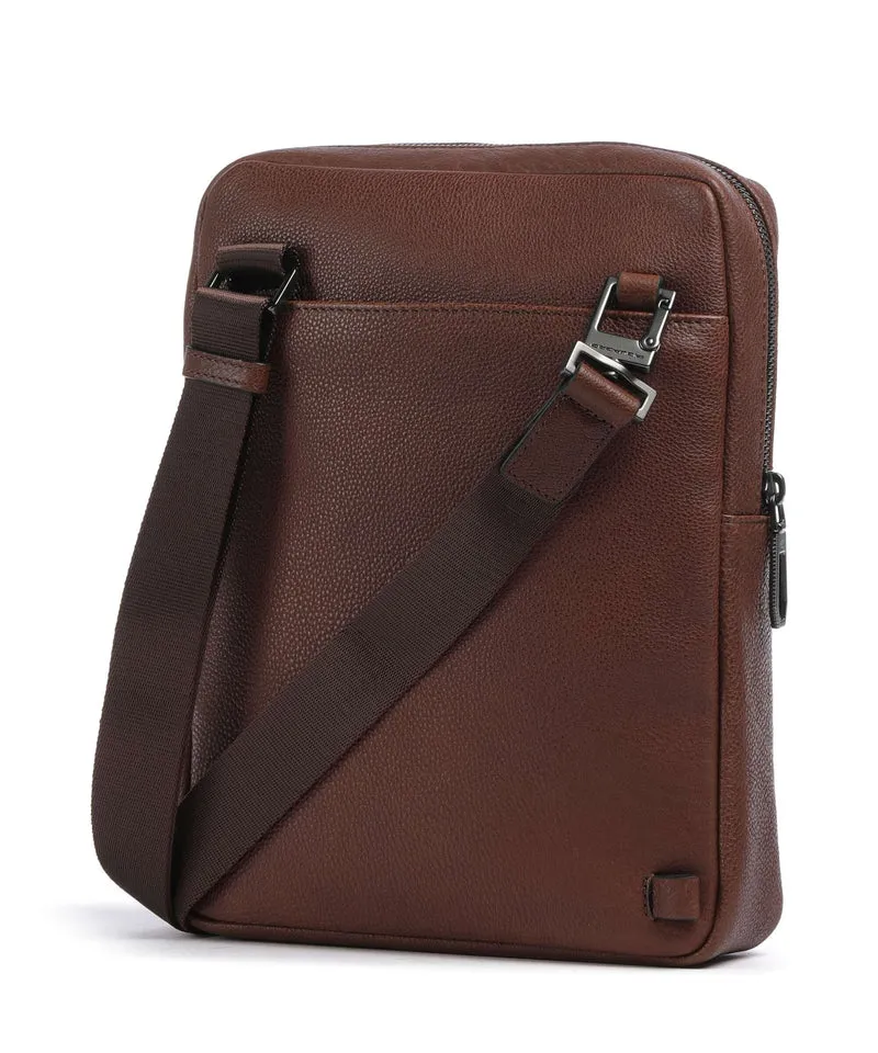 Piquadro S134 Umhängetasche brown