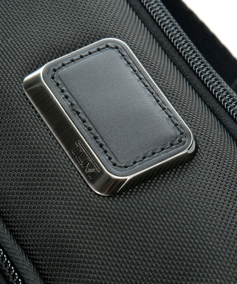 tumi Alpha Bravo Columbus Gürteltasche schwarz