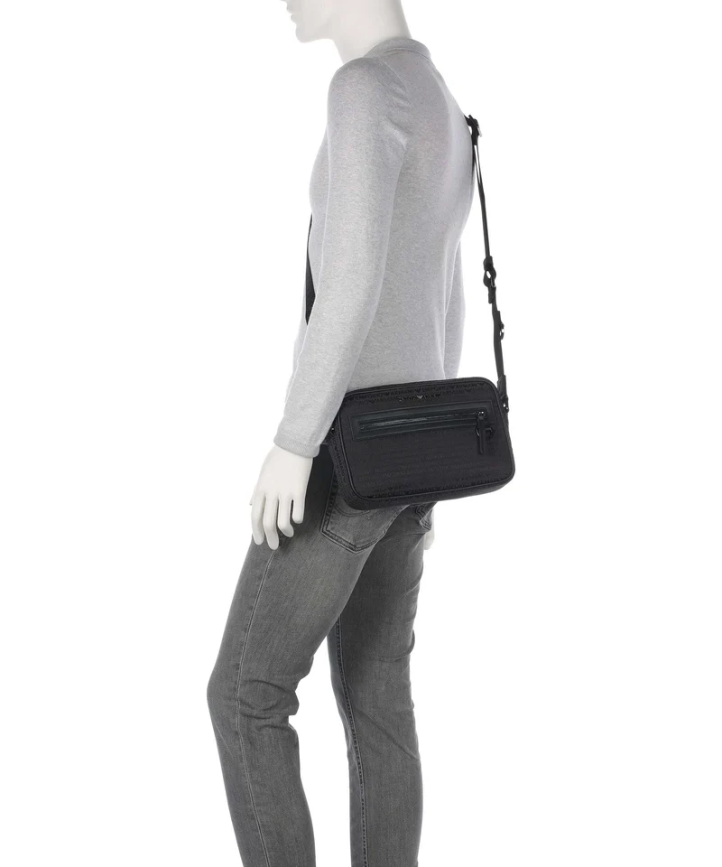 Emporio Armani Logo Jacquard Umhängetasche bristol black