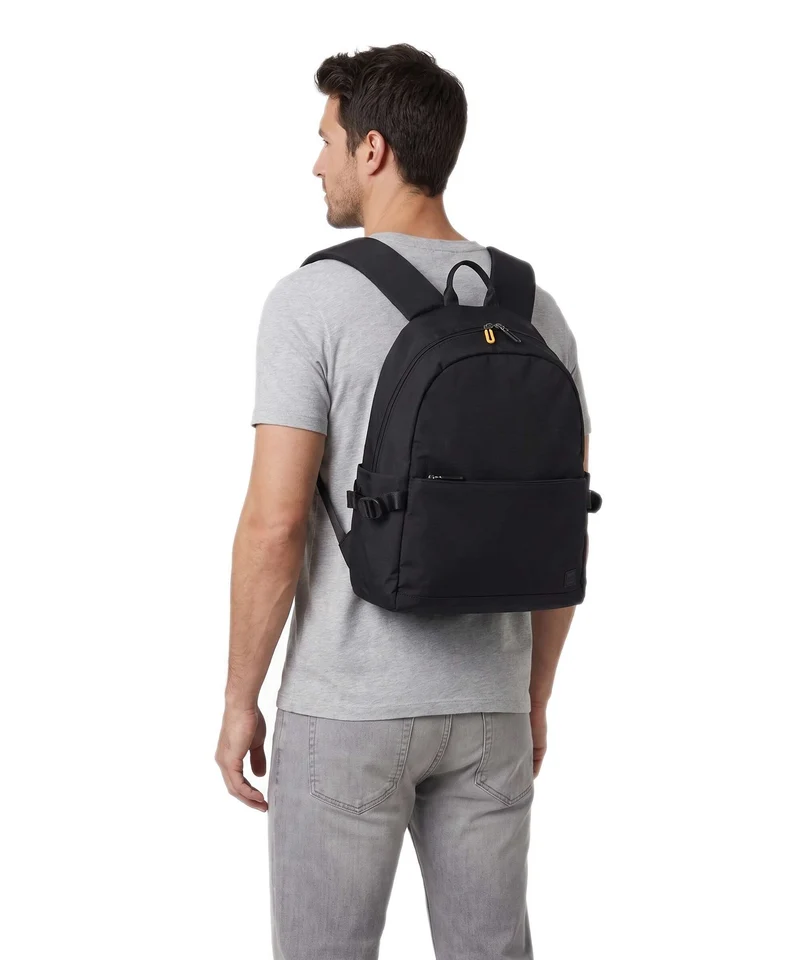 Mandarina Duck Y-Lite Rucksack black